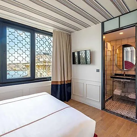 Khai Karakoy *