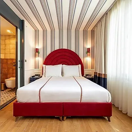 Khai Karakoy * اسطنبول